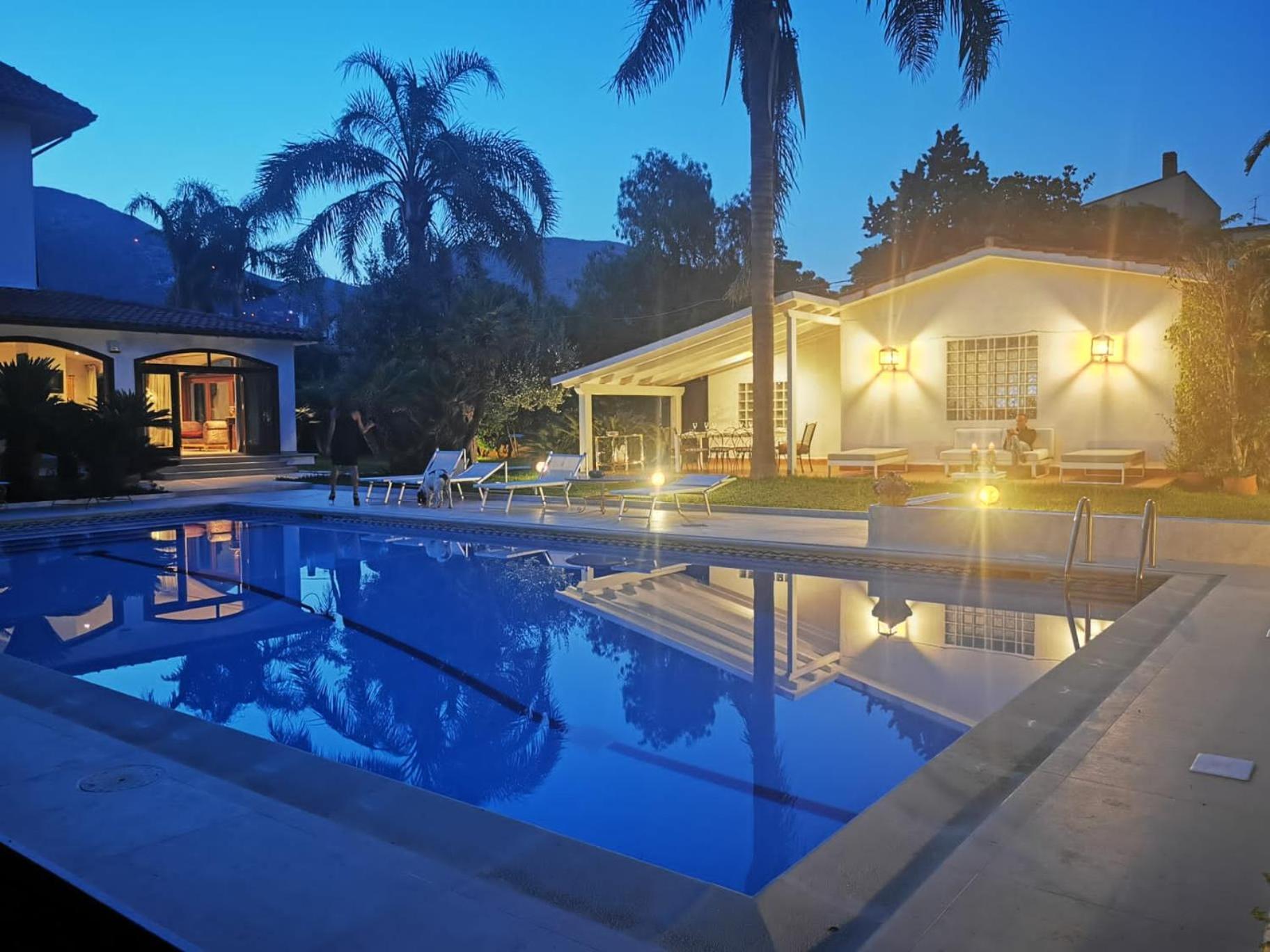 Domus Orestea Luxury Suites Palermo Exterior photo