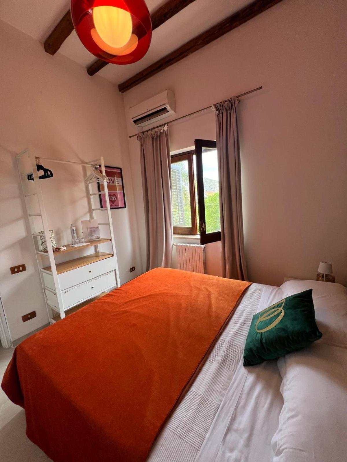 Domus Orestea Luxury Suites Palermo Exterior photo